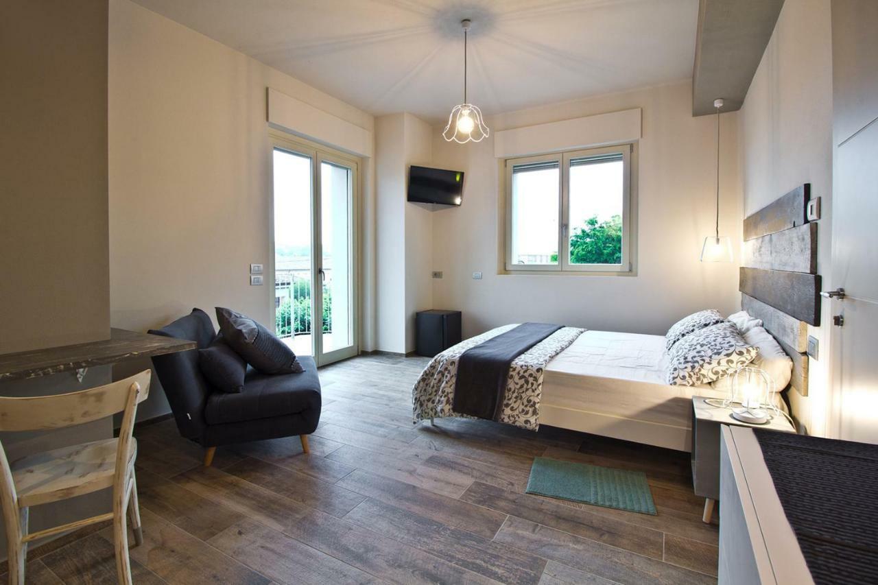 Nonna Giulina Hotel Castagnole delle Lanze Buitenkant foto